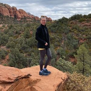 Meet your Posher, Mindy